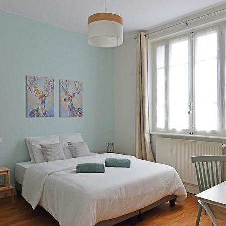 Le Charial Apartment Лион Екстериор снимка