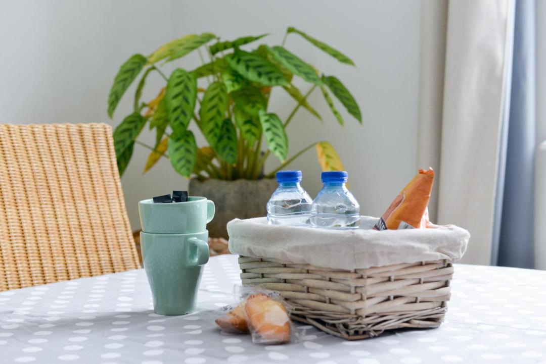 Le Charial Apartment Лион Екстериор снимка